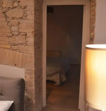 Le Jaurès, D’exception