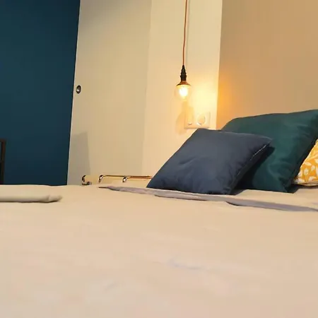 Le Jaures, D'exception