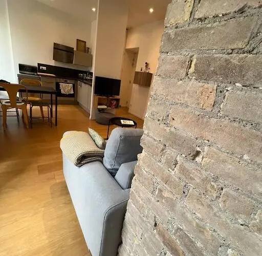 Le Jaures, D'exception